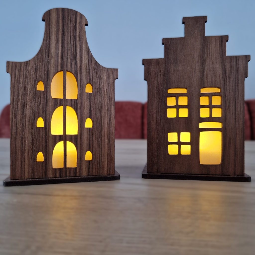 Huisje-Noten-Verlichting-Met licht (1bb)